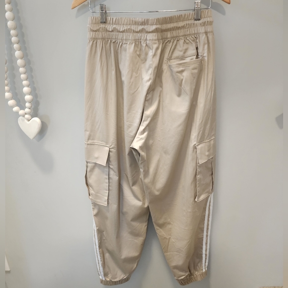 ADIDAS Cargo Pants - Picture 5 of 8